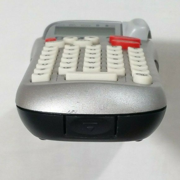 DYMO Letra Tag Esselte Label Maker 4047E1M - Picture 8 of 12